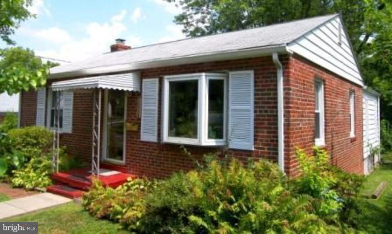10705 Inwood Avenue Silver Spring, MD 20902 - Photo 1 of 10 Exterior (Main)