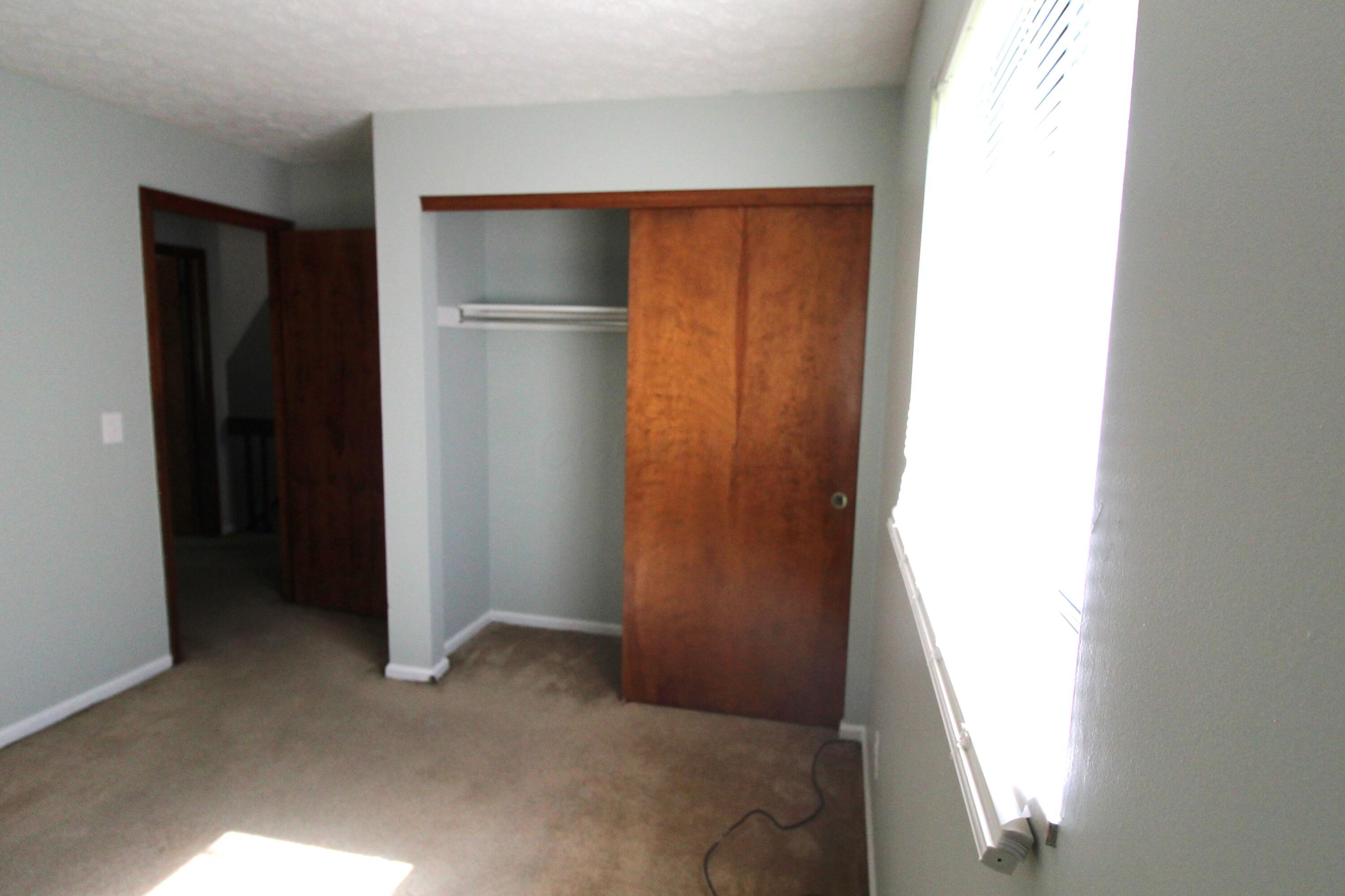 1800 Quarry Ridge Drive Columbus, OH 43232 - Photo 13 of 19 Bedroom 2