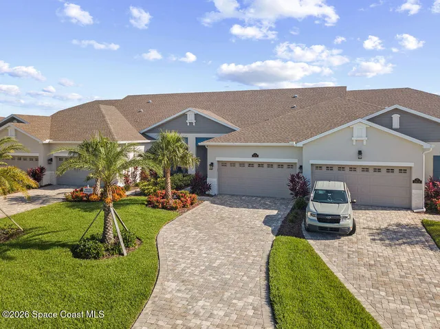 $439,995 | 2818 Avalonia Drive, Melbourne, FL 32940