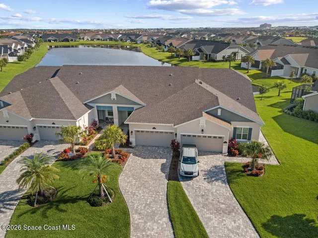 $439,995 | 2818 Avalonia Drive, Melbourne, FL 32940