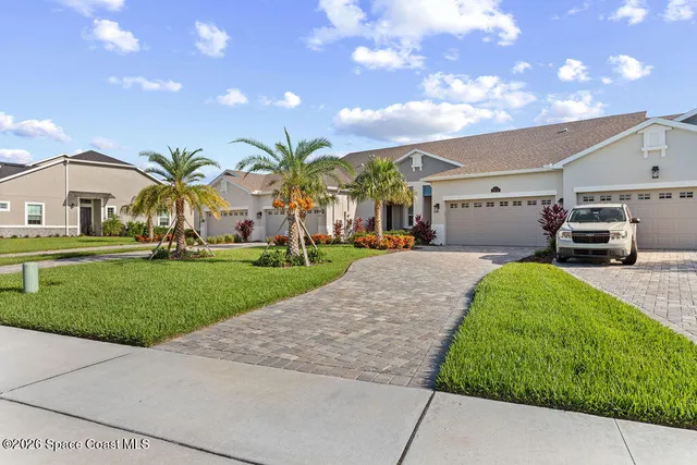 $439,995 | 2818 Avalonia Drive, Melbourne, FL 32940