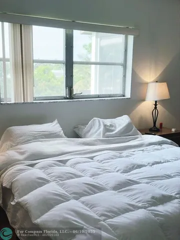 $1,800 | 7505 Northwest 5th Place, Unit 203, Margate, FL 33063