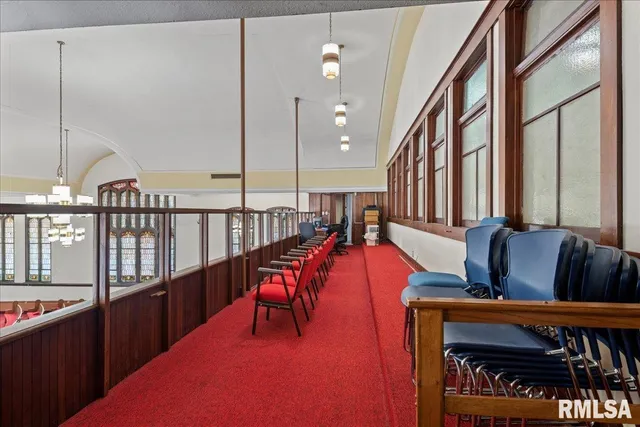 $400,000 | 400 West Morgan Street, Jacksonville, IL 62650