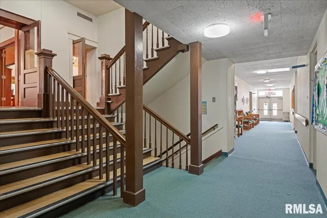 $400,000 | 400 West Morgan Street, Jacksonville, IL 62650