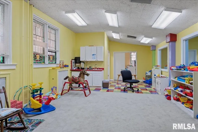 $400,000 | 400 West Morgan Street, Jacksonville, IL 62650