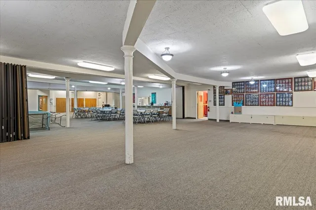 $400,000 | 400 West Morgan Street, Jacksonville, IL 62650