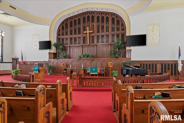 $400,000 | 400 West Morgan Street, Jacksonville, IL 62650