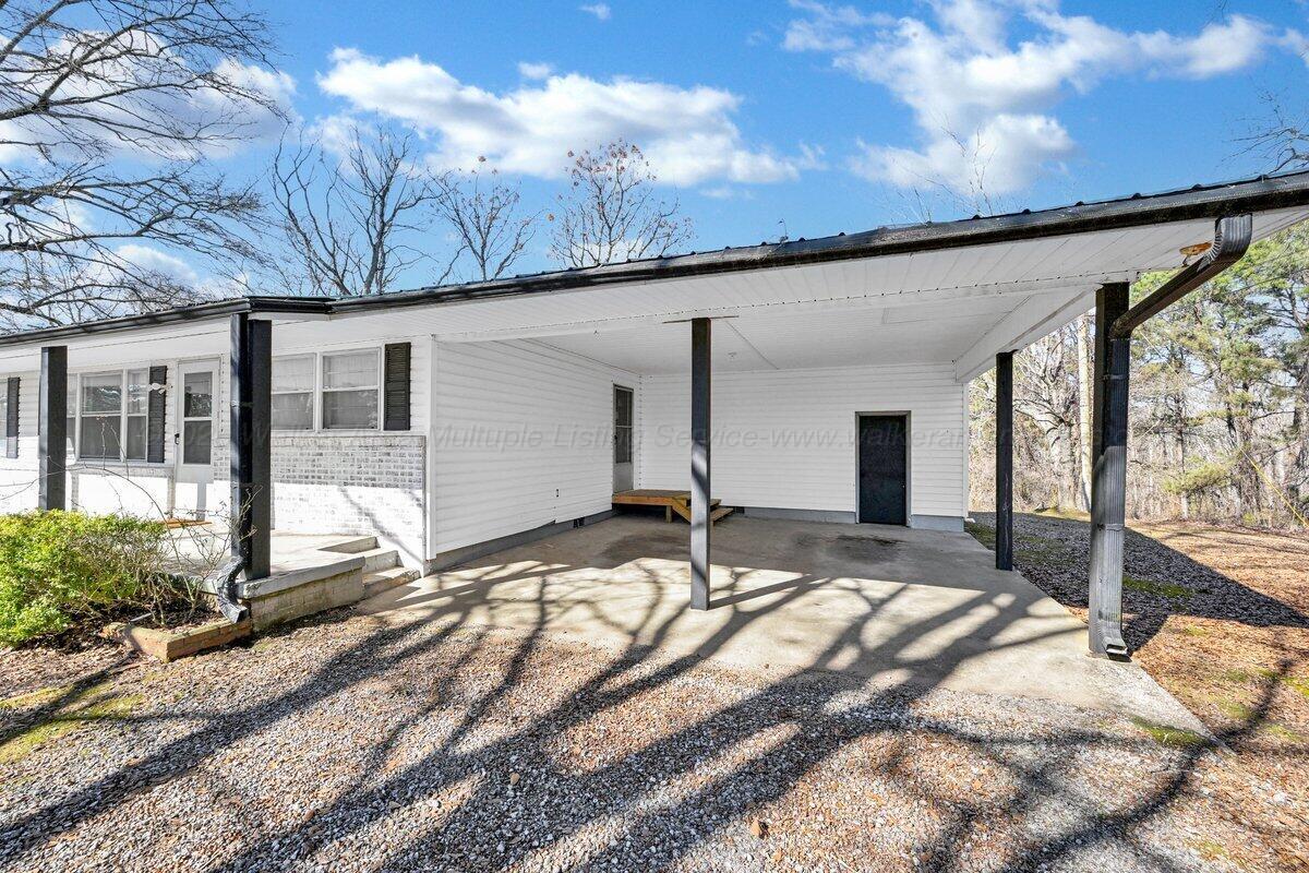 125 Highland Street Addison, AL 35540 - Photo 4 of 29 Double Carport
