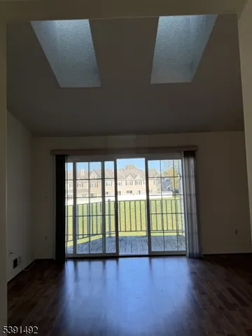 $399,900 | 2104 Doolittle Drive, Unit 2104, Bridgewater, NJ 08807