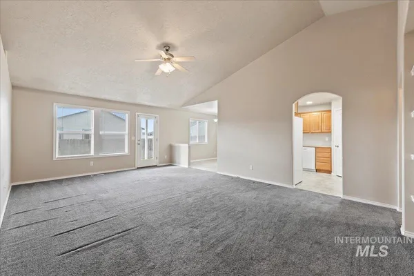 $324,900 | 627 Prince, Wilder, ID 83676