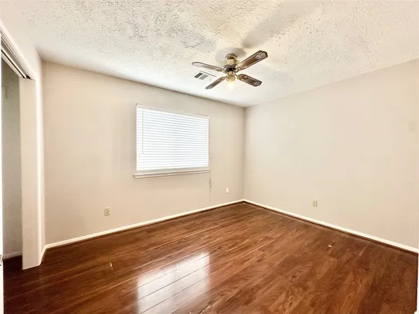 $2,700 | 1502 Sheffield Drive, Missouri City, TX 77459