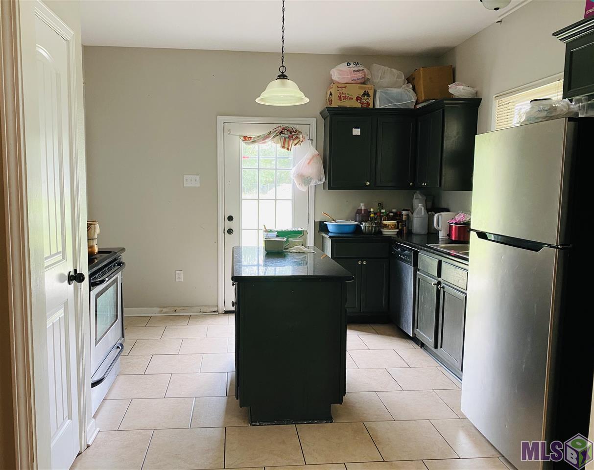 29871 Gaylord Road Walker, LA 70785 - Photo 4 of 6 Granite Countertops