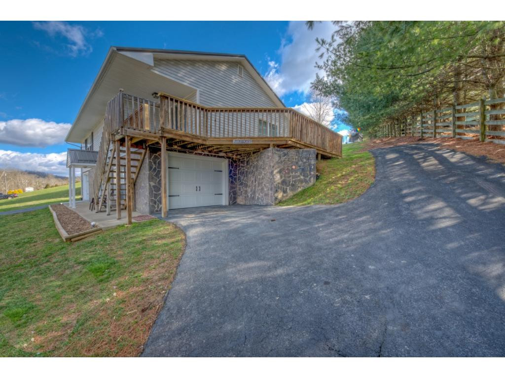1379 Big Springs Road Bluff City, TN 37618 - Photo 21 of 26 Photo 21