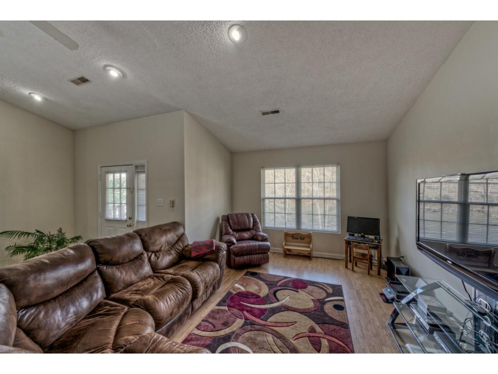 1379 Big Springs Road Bluff City, TN 37618 - Photo 4 of 26 Photo 4