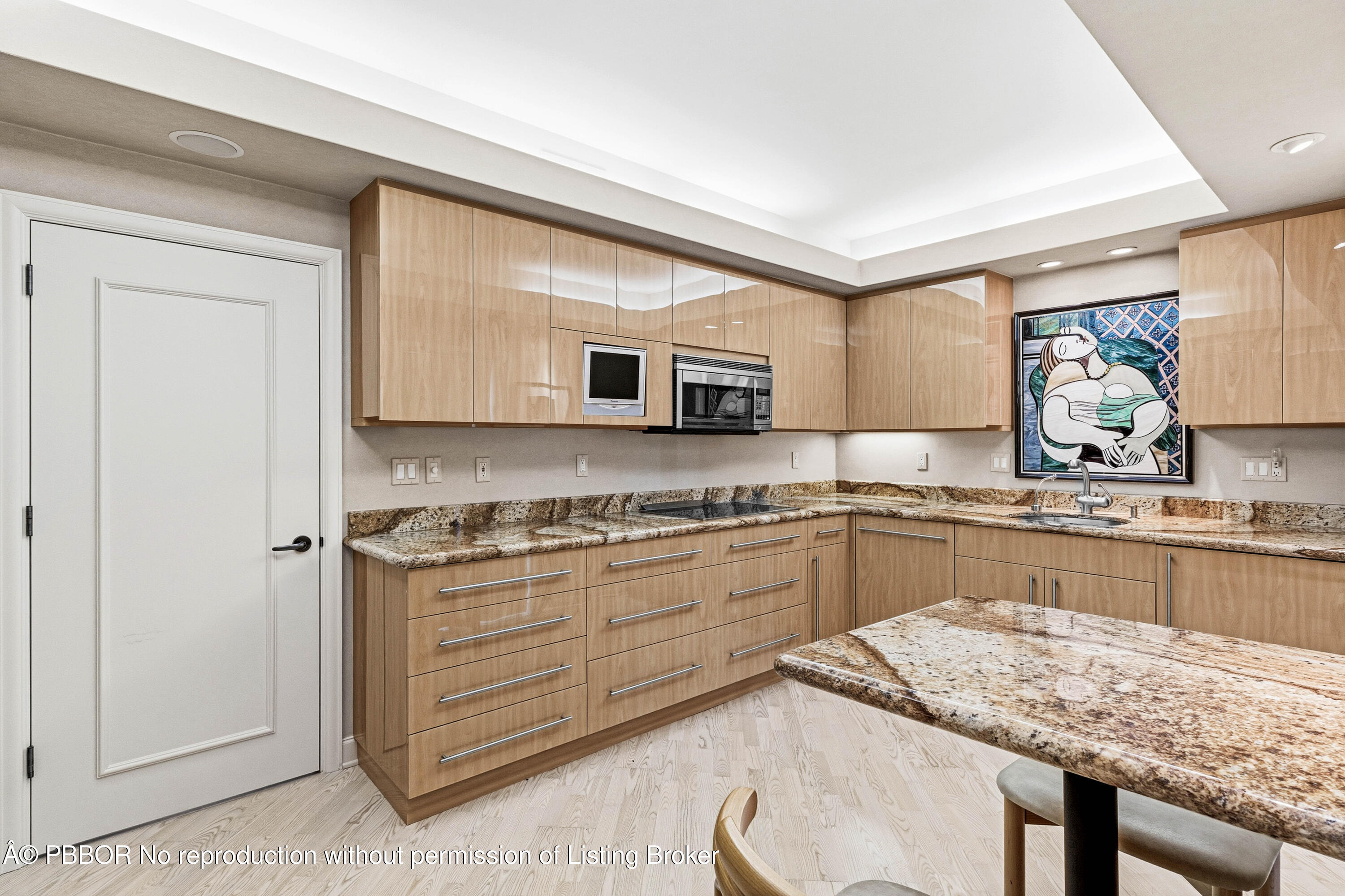 2150 Ibis Isle Road, Unit 15 Palm Beach, FL 33480 - Photo 18 of 47 023-2150IbisIsleRoad-15-PalmBeach-FL-334