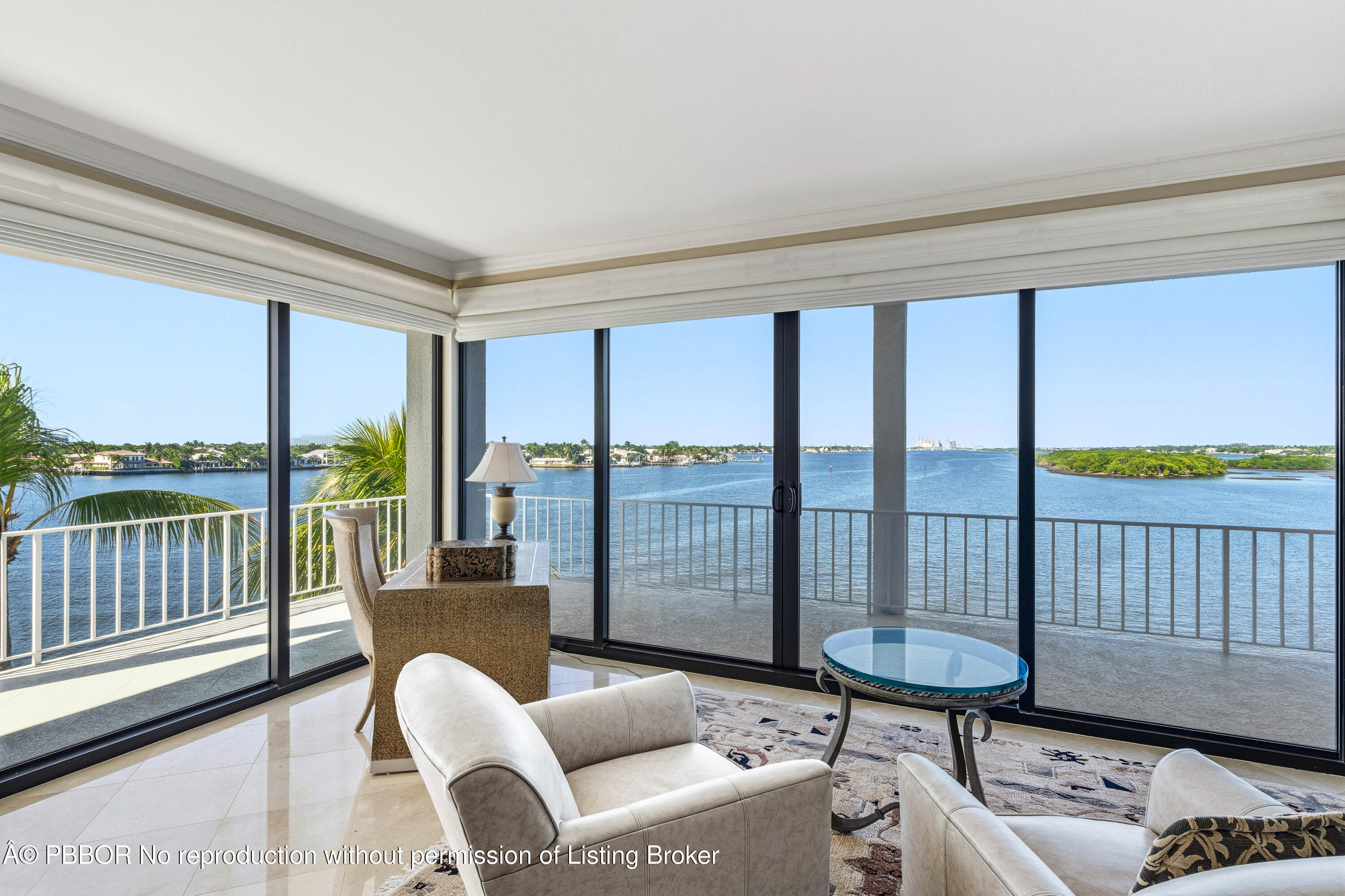 2150 Ibis Isle Road, Unit 15 Palm Beach, FL 33480 - Photo 7 of 47 living room