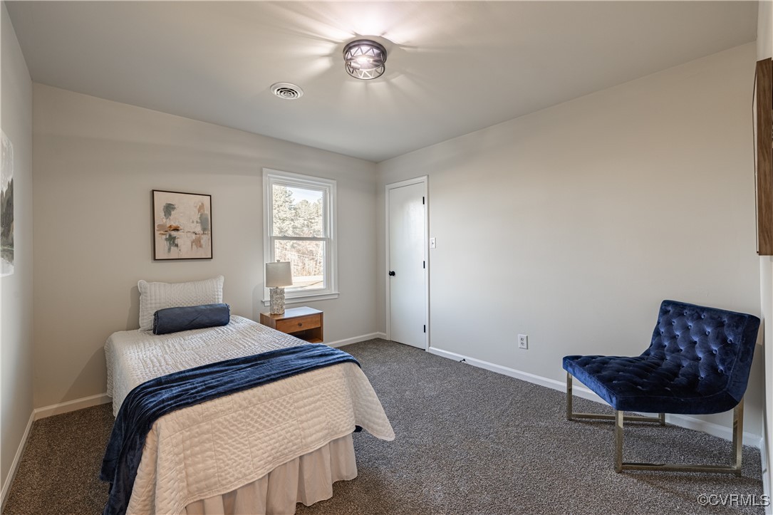 5501 West Quaker Road Disputanta, VA 23842 - Photo 23 of 26 Bedroom 2