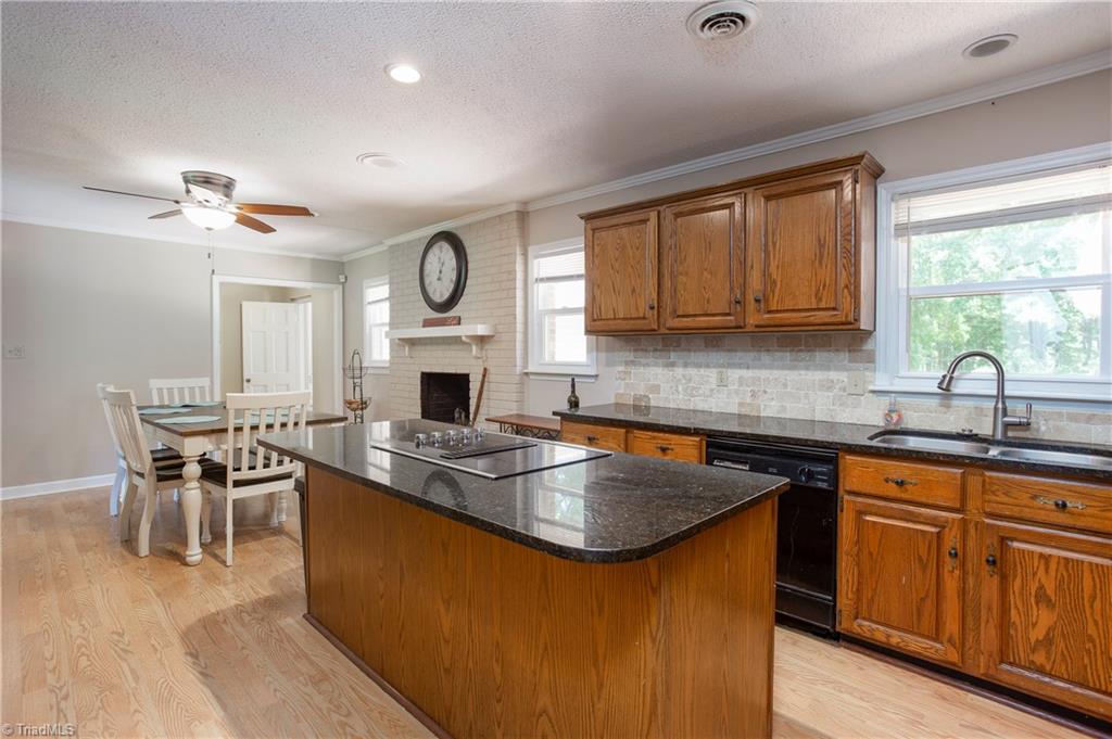 3303 Oak Ridge Road Summerfield, NC 27358 - Photo 11 of 30