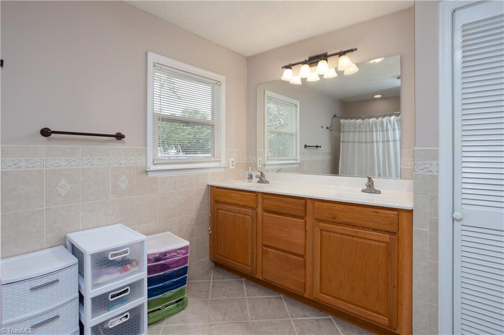 3303 Oak Ridge Road Summerfield, NC 27358 - Photo 18 of 30