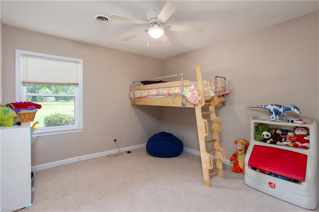 3303 Oak Ridge Road Summerfield, NC 27358 - Photo 20 of 30