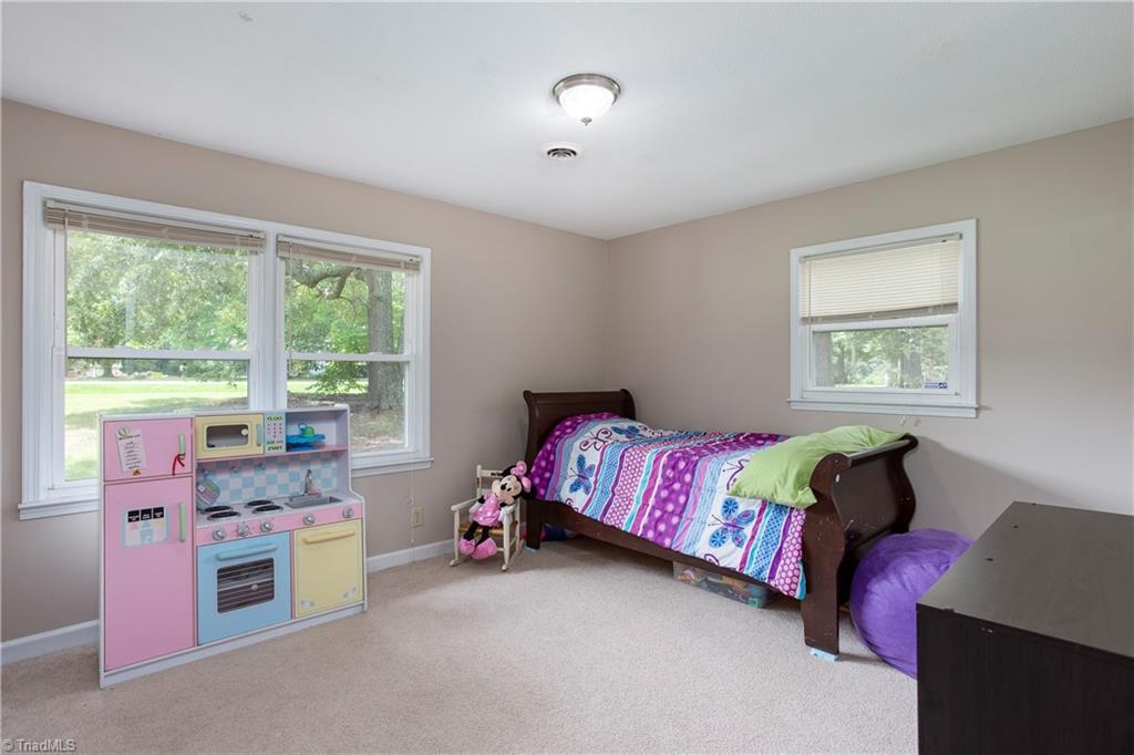 3303 Oak Ridge Road Summerfield, NC 27358 - Photo 22 of 30