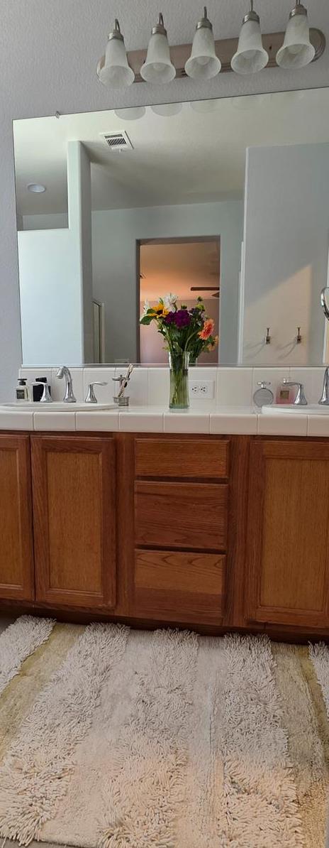 602 Abbott Avenue Reedley, CA 93654 - Photo 17 of 33