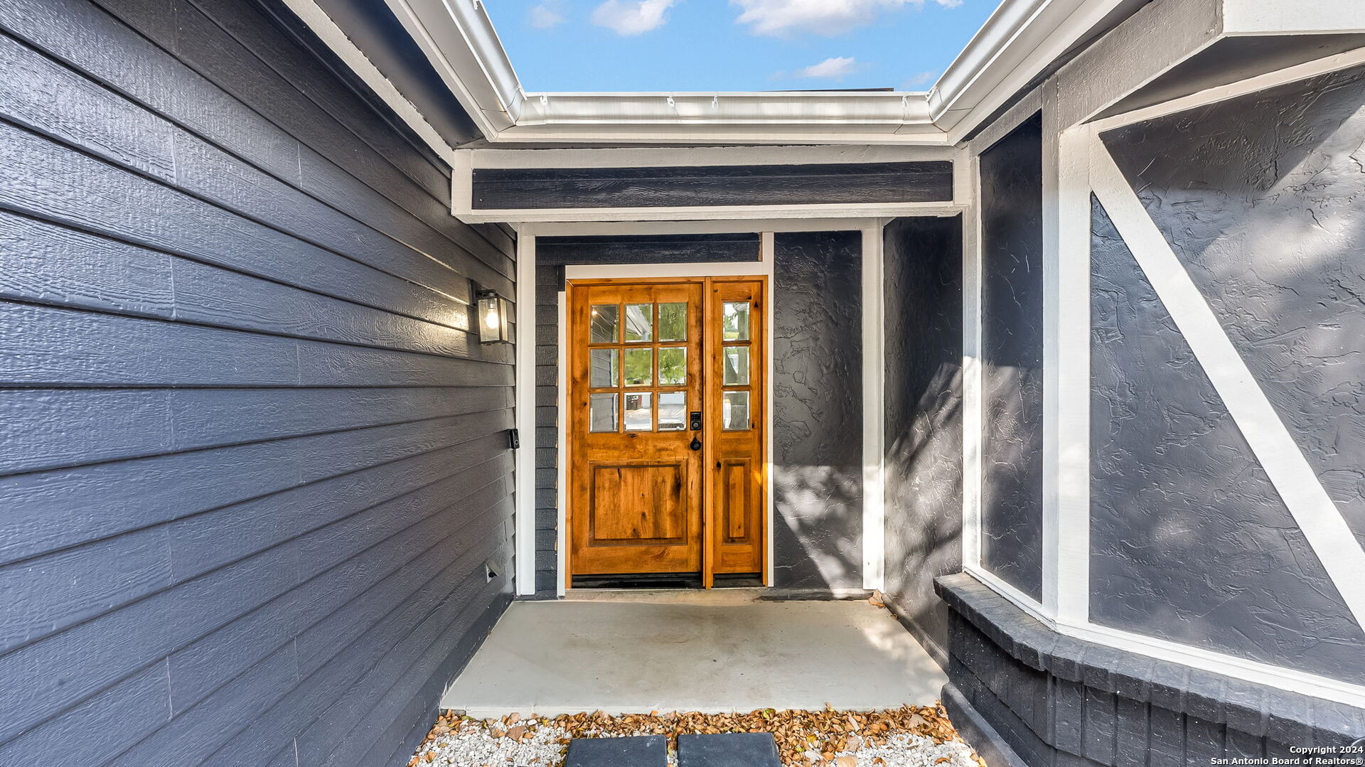 7935 Sonny Ridge San Antonio, TX 78244 - Photo 3 of 22 a view of outdoor space and deck