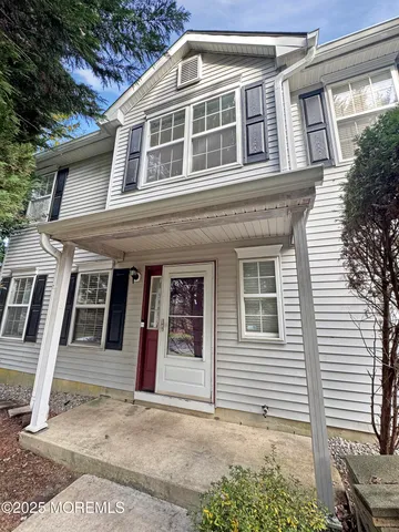 $525,000 | 577 Windflower Court, Morganville, NJ 07751