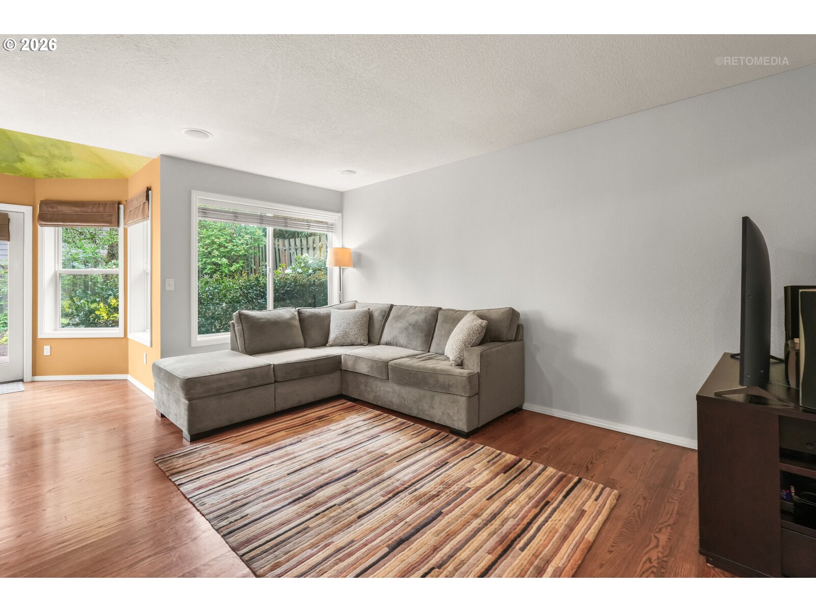 9606 Southwest 54th Avenue Portland, OR 97219 - Photo 17 of 39