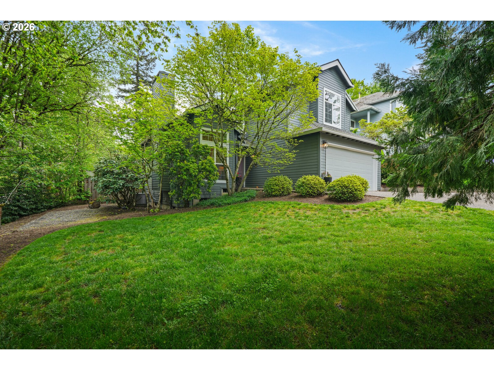 9606 Southwest 54th Avenue Portland, OR 97219 - Photo 2 of 39