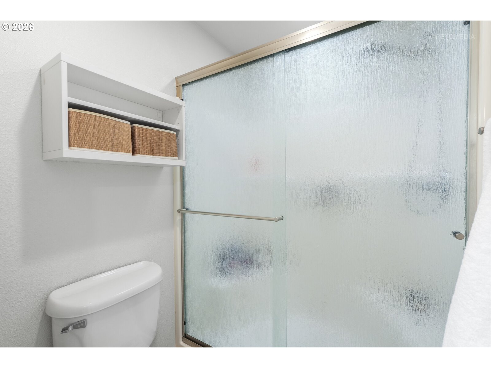 9606 Southwest 54th Avenue Portland, OR 97219 - Photo 25 of 39