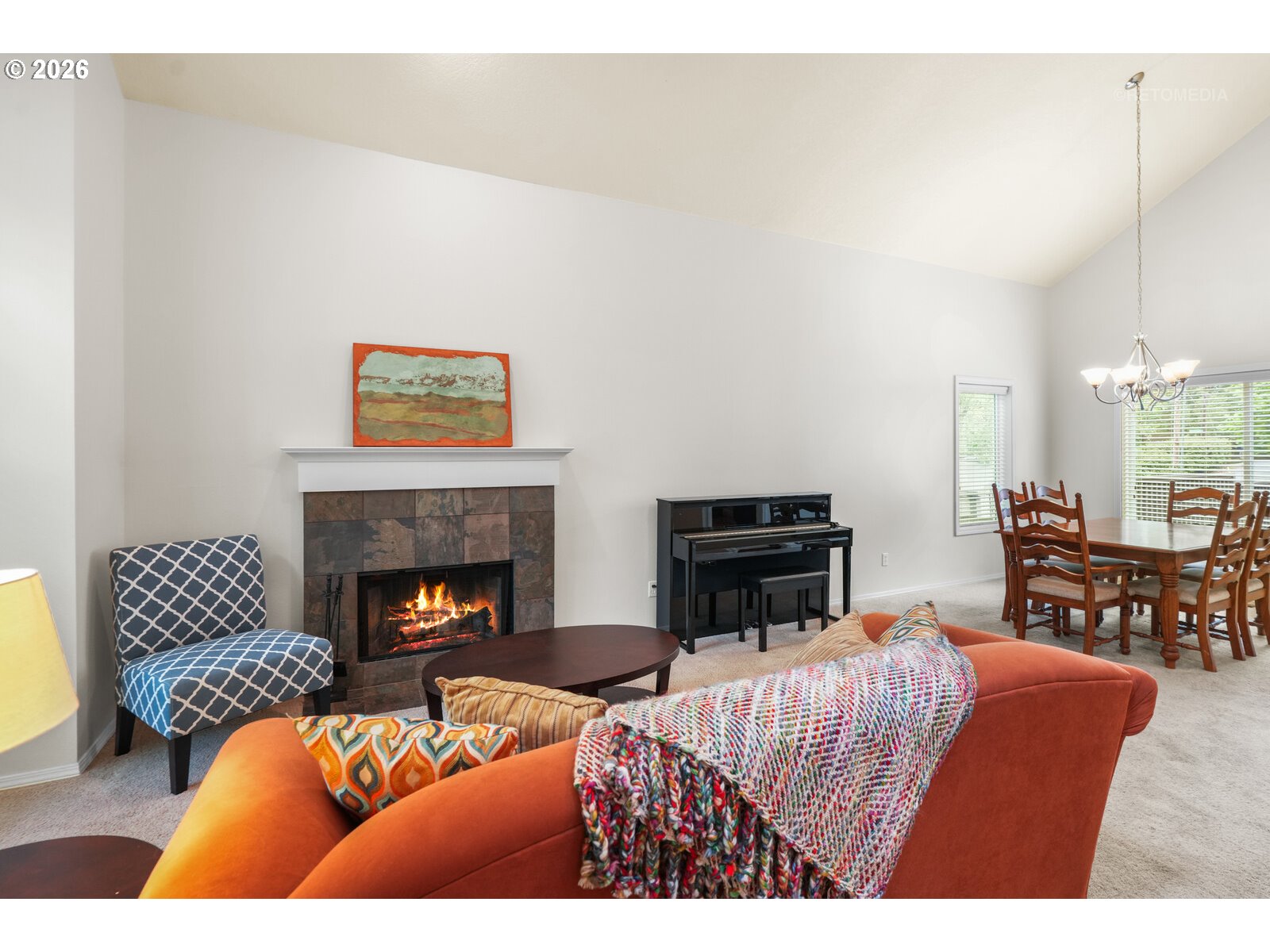 9606 Southwest 54th Avenue Portland, OR 97219 - Photo 4 of 39