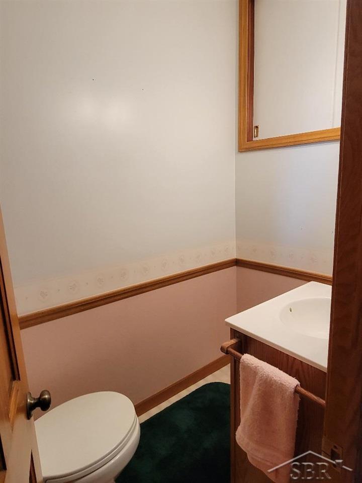 15575 Lakefield Road Hemlock, MI 48626 - Photo 14 of 21 50073122-13.JPG
