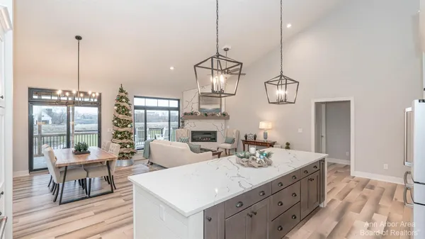 $648,000 | 28 Black Cherry Lane, Saline, MI 48176