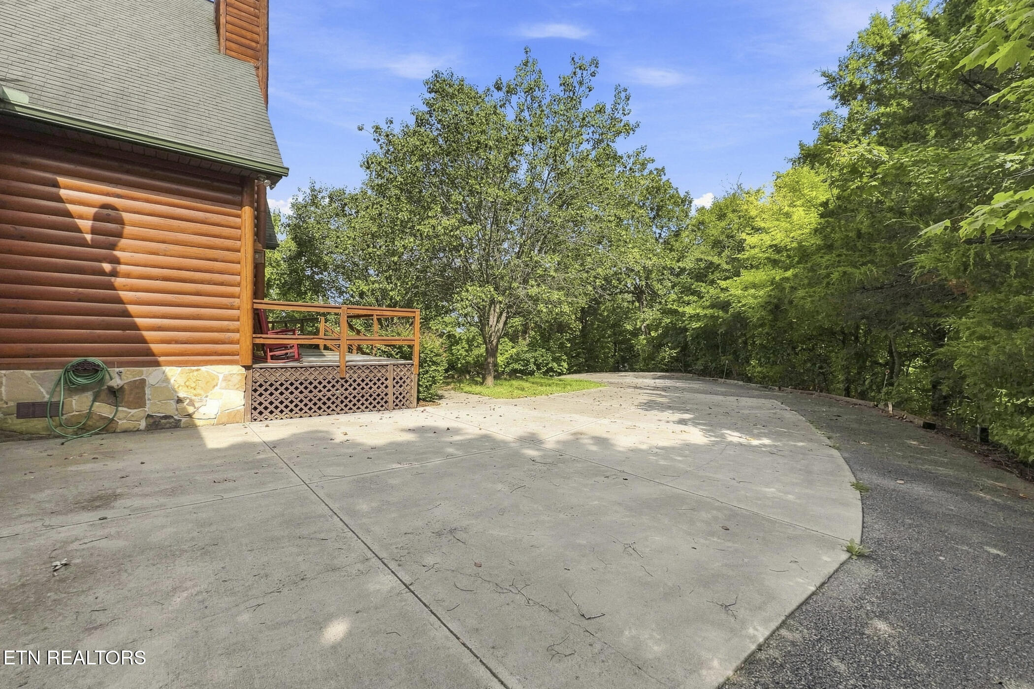 3490 Caywood Road Dandridge, TN 37725 - Photo 36 of 47 img_6975