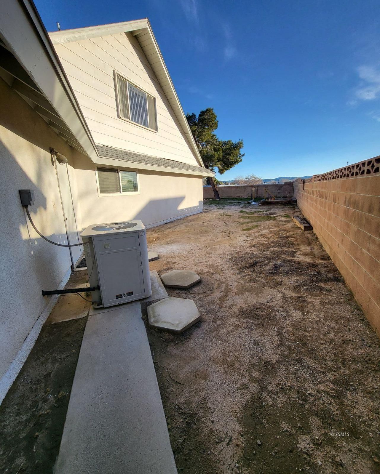 717 West Kevin Court Ridgecrest, CA 93555 - Photo 48 of 49
