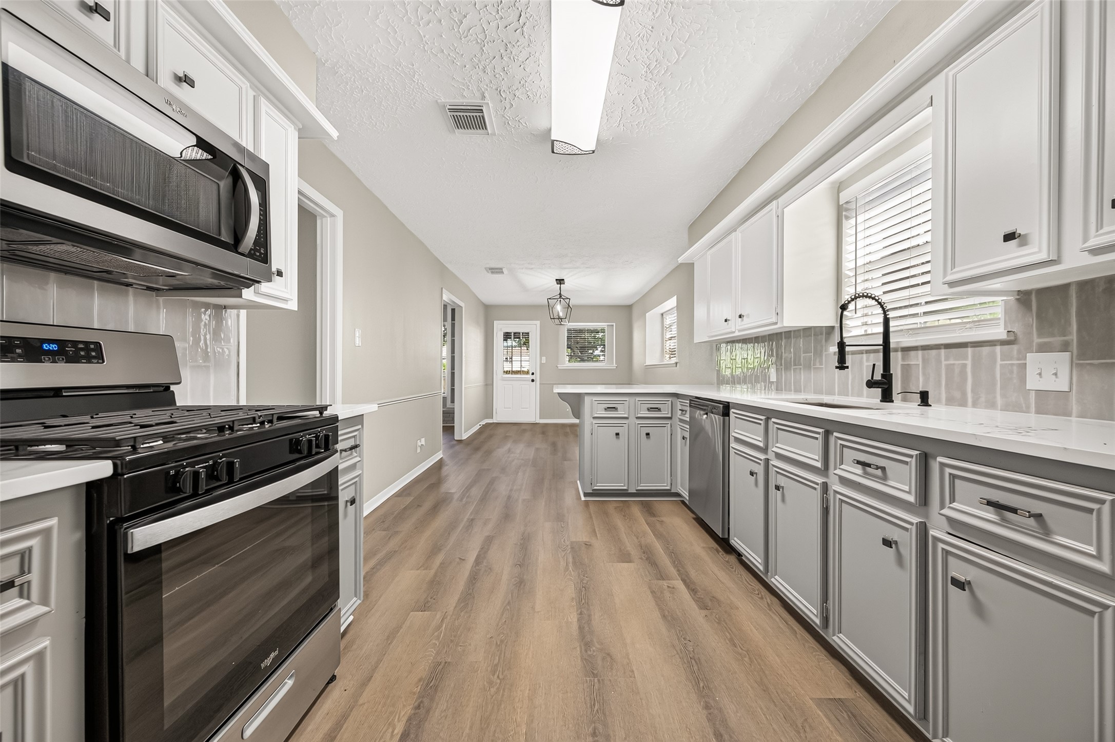 23802 Spring Towne Drive Spring, TX 77373 - Photo 17 of 39 Gallery Image 17