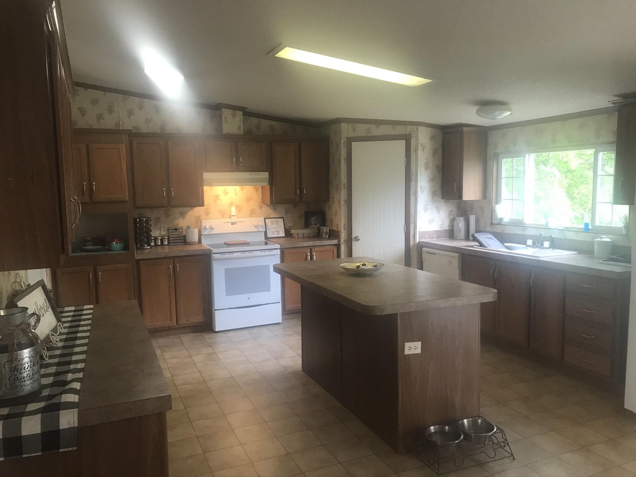 3601 Hudson Road Mascot, TN 37806 - Photo 5 of 13