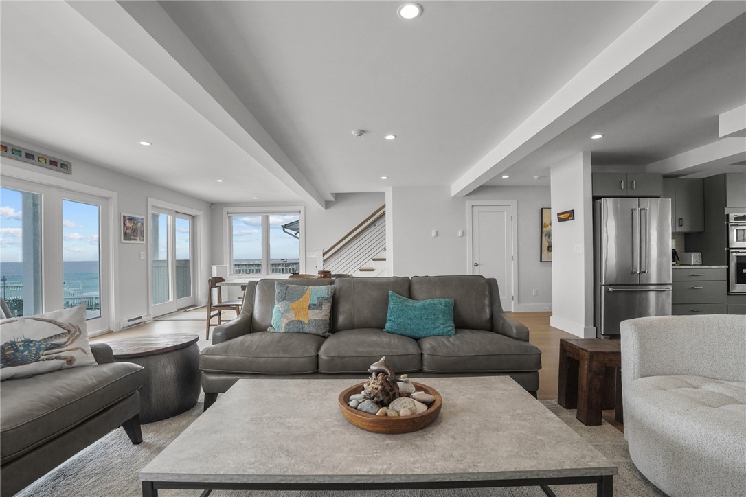 439 Atlantic Avenue Westerly, RI 02891 - Photo 18 of 50