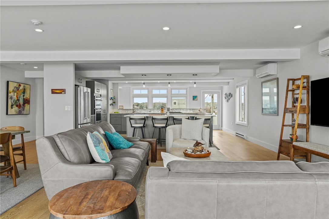 439 Atlantic Avenue Westerly, RI 02891 - Photo 20 of 50