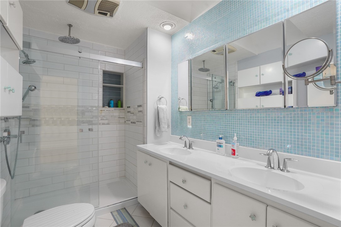 439 Atlantic Avenue Westerly, RI 02891 - Photo 30 of 50