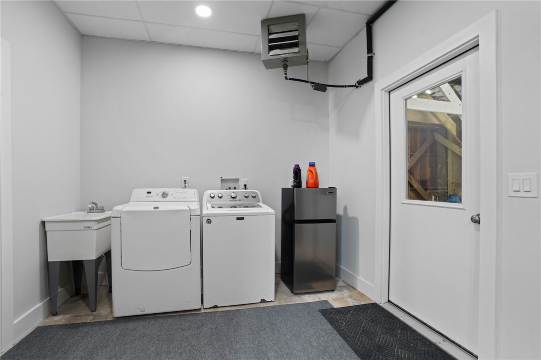 439 Atlantic Avenue Westerly, RI 02891 - Photo 43 of 50