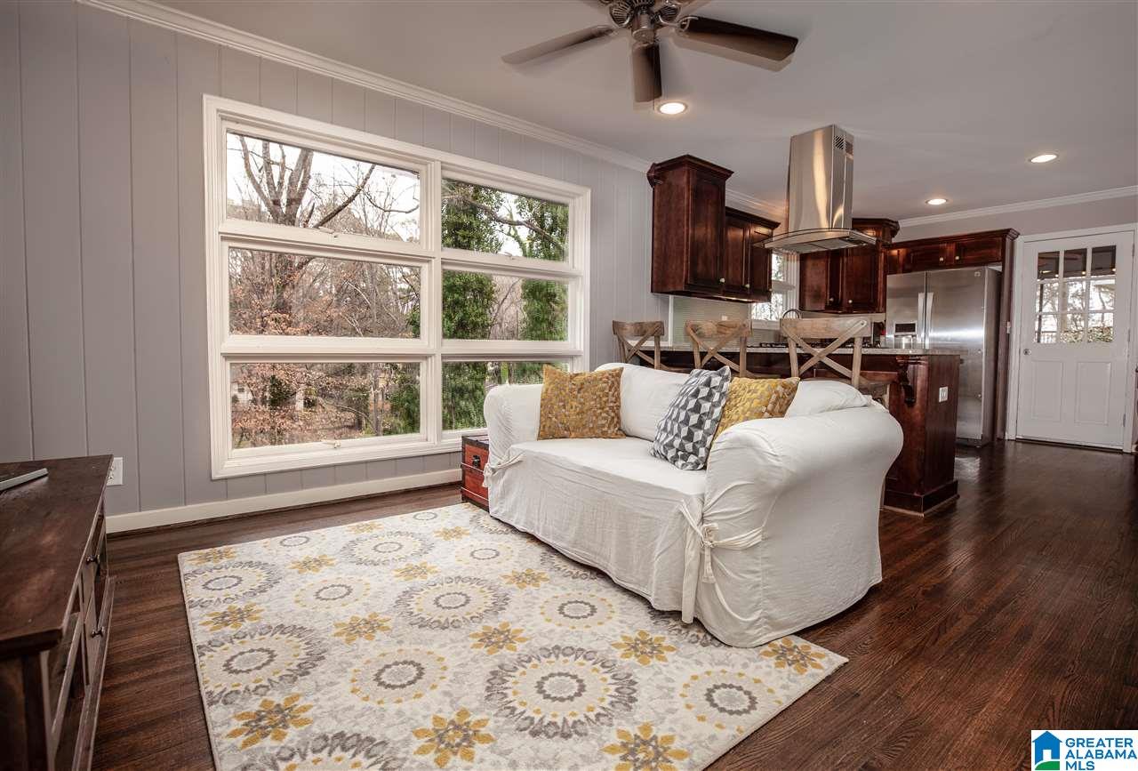3344 Ridgely Circle Birmingham, AL 35243 - Photo 4 of 38