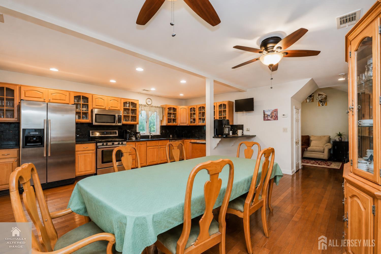 291 New Road Monmouth Junction, NJ 08852 - Photo 8 of 43