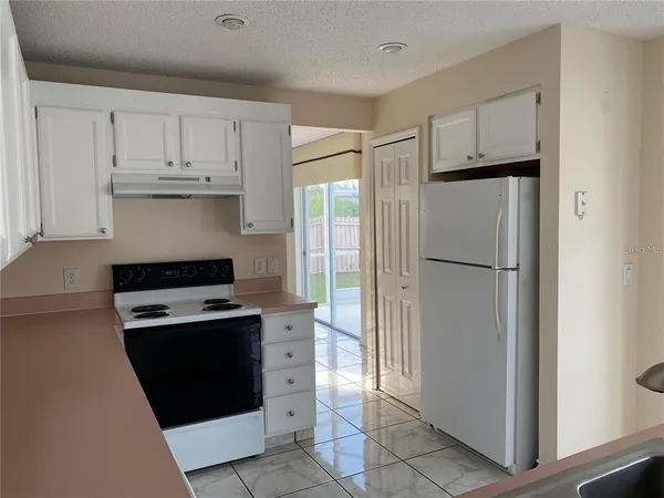 $2,975 | 14541 Huntingfield Drive, Orlando, FL 32824