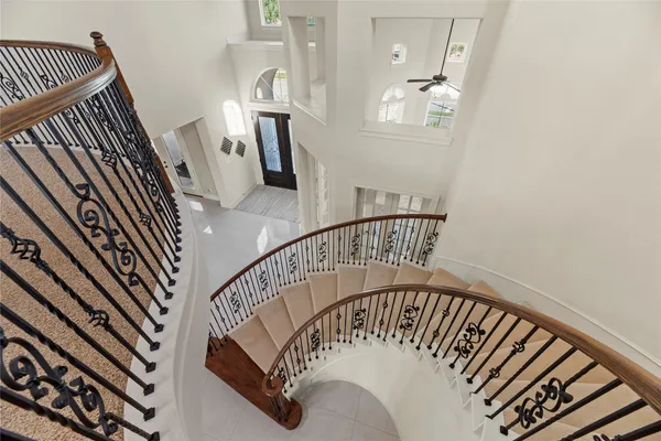 a view of an entryway with a front door