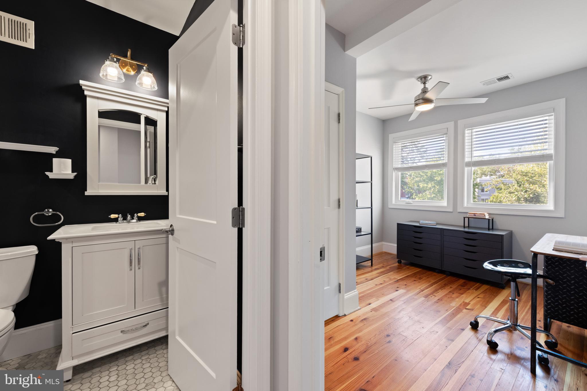 1606 Potomac Avenue Southeast Washington, DC 20003 - Photo 35 of 50