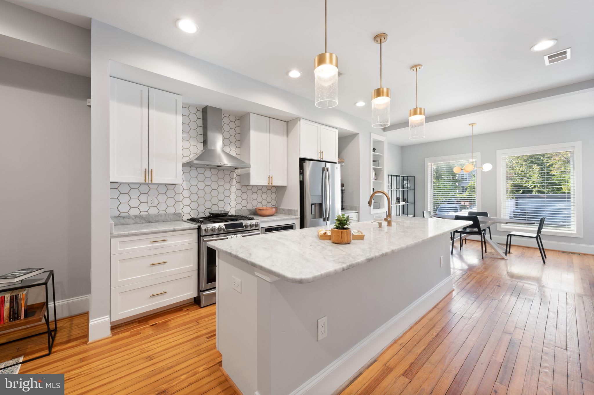 1606 Potomac Avenue Southeast Washington, DC 20003 - Photo 10 of 50