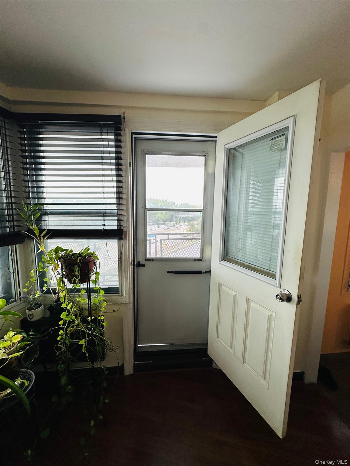 3121 Middletown Road, Unit 4K Bronx, NY 10461 - Photo 22 of 30 a view of an entryway with wooden floor