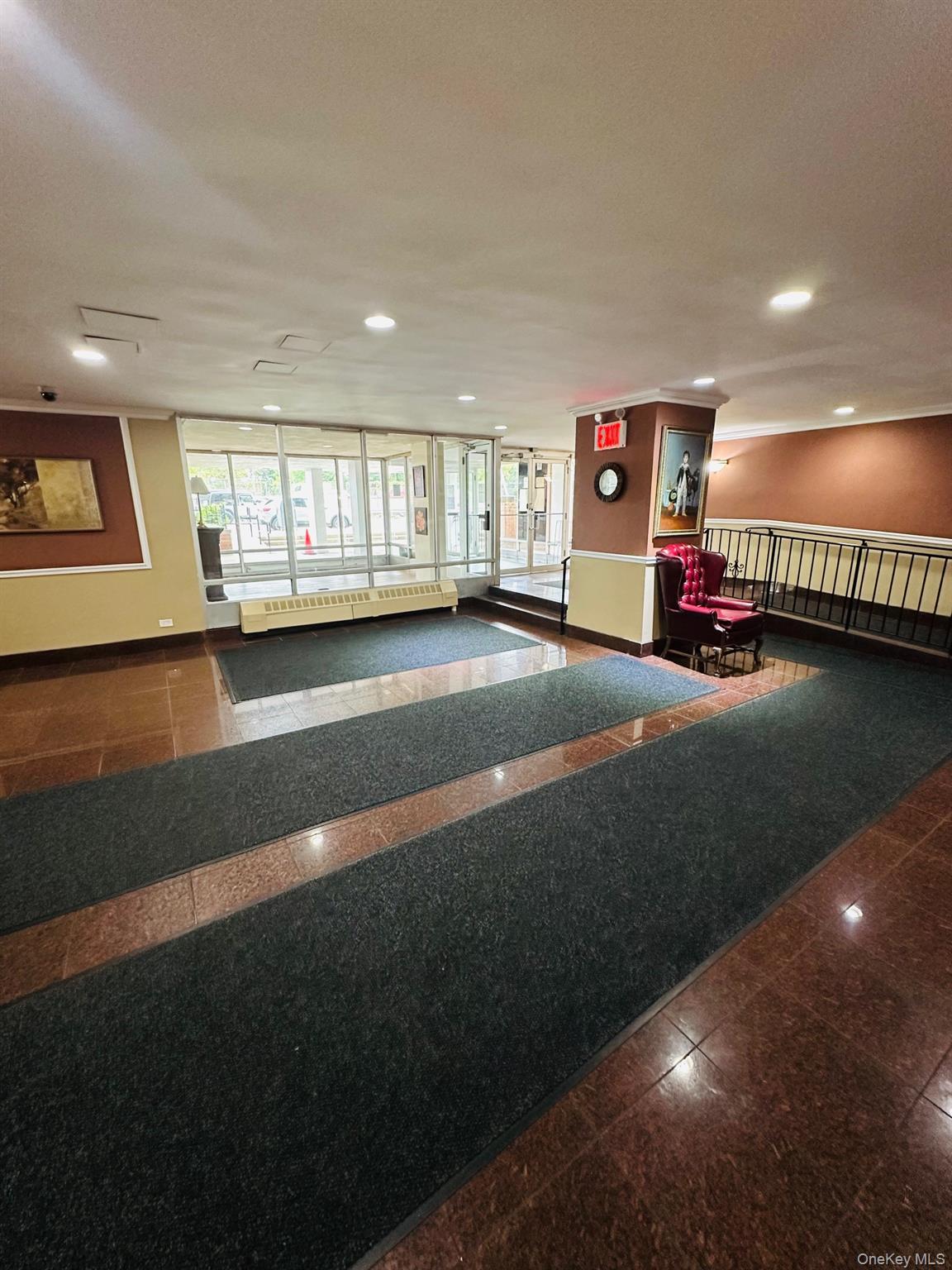 3121 Middletown Road, Unit 4K Bronx, NY 10461 - Photo 4 of 30 a view of an empty room with a fireplace and a window